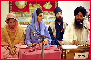 Kirtan being performed