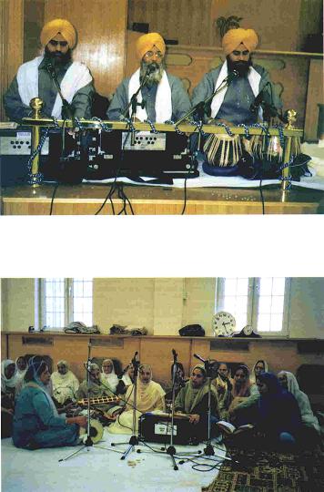 Shabad Keertan by professional Raagis and an amateur Ladies group